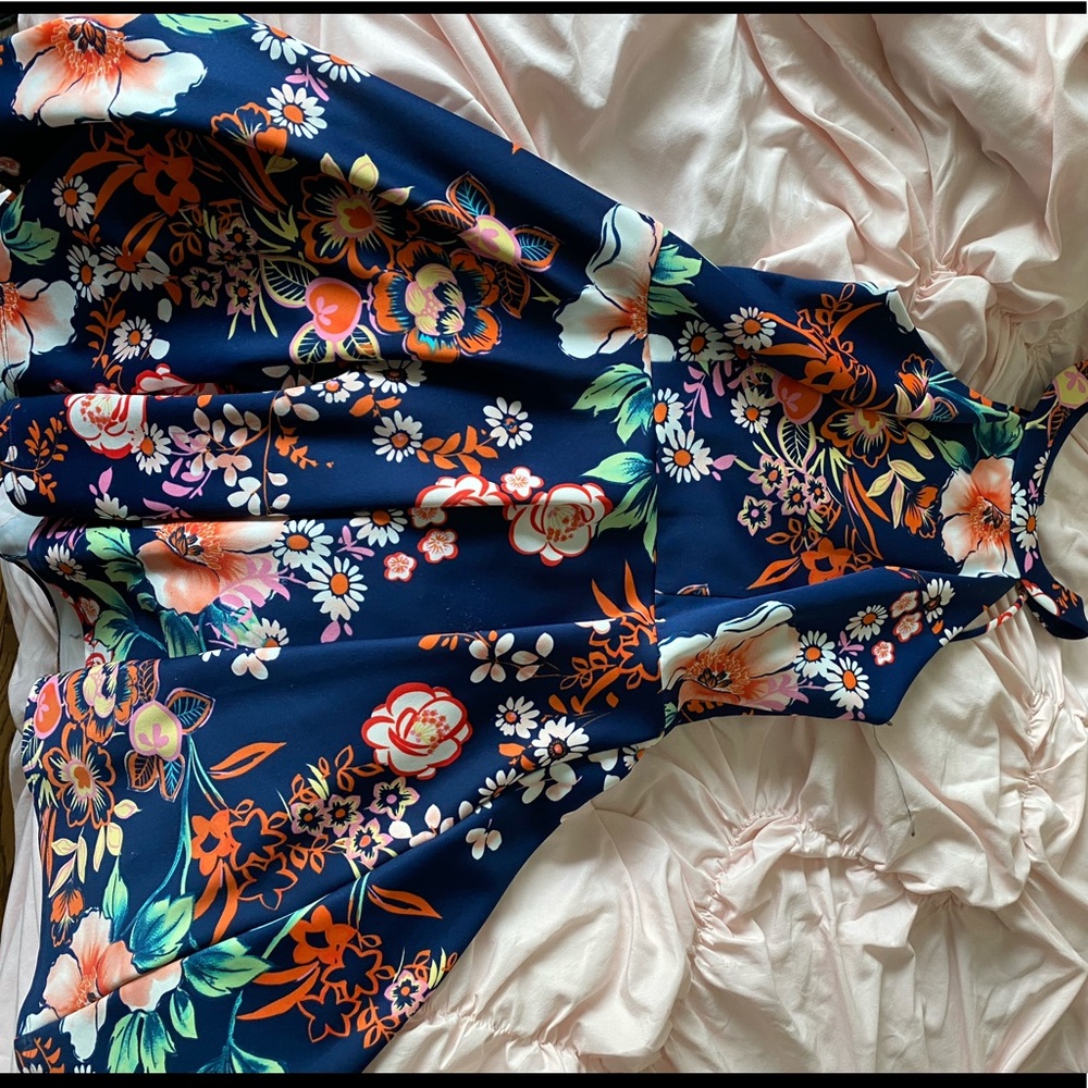 Floral dark blue dress size 11/12